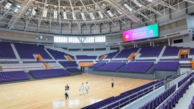 哈登生涯第12次单场55+，詹杜库生涯合计仅10次