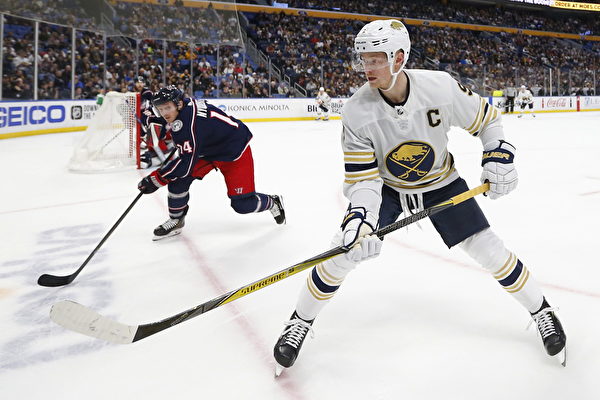 字母哥超强攻防两端统治比赛